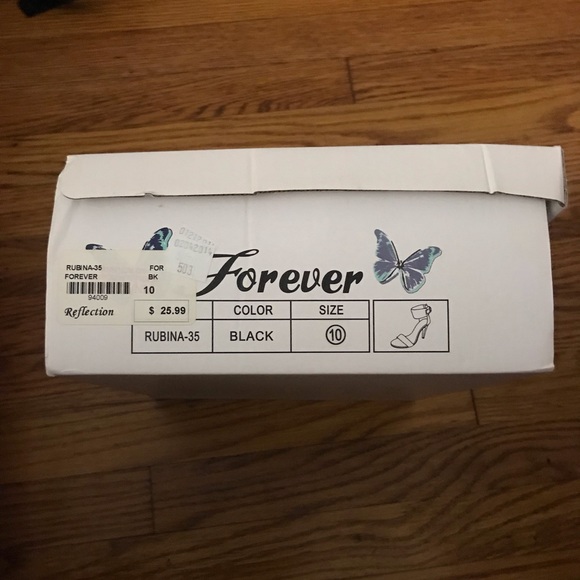 Black and Gold Sandal Heels - Picture 5 of 5